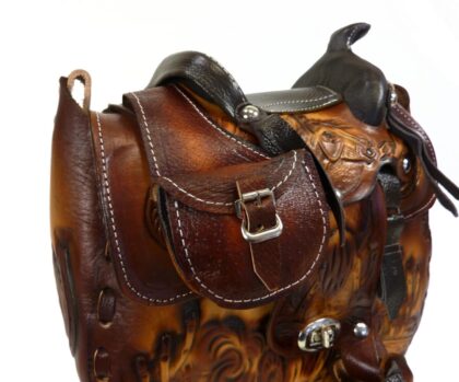 Ledertasche Saddle brown Accessoires Taschen detail image 2